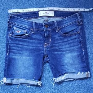 Hollister Cuttoff Jean Shorts Size 3S W26